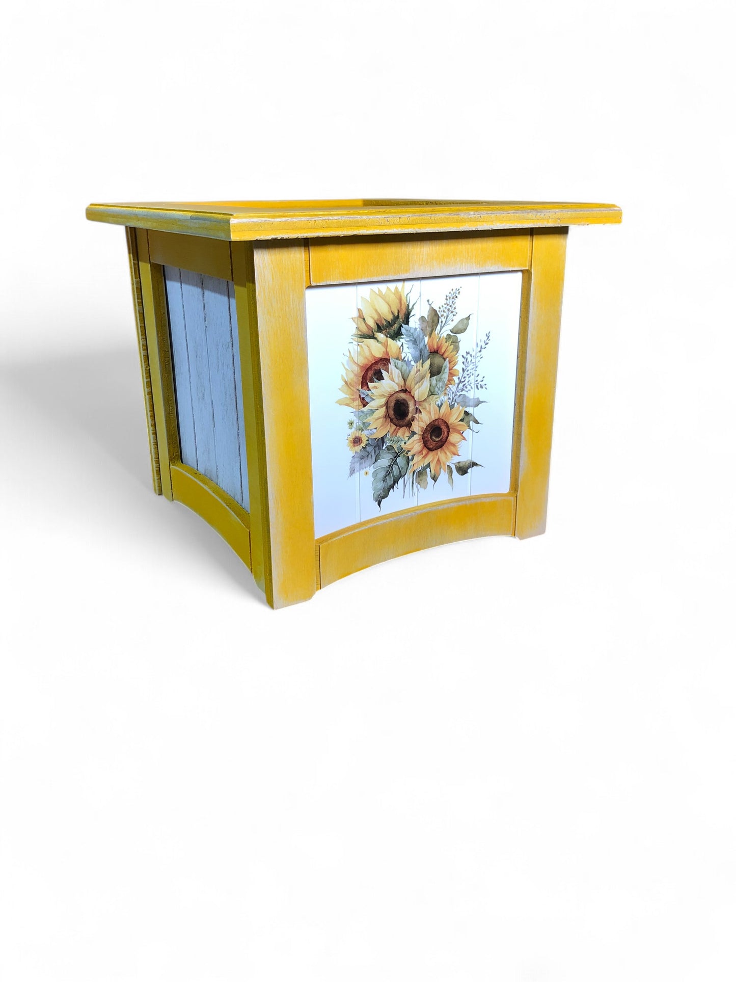 8" x 8" Plant Box Distressed