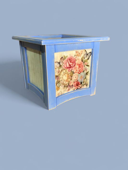 8" x 8" Plant Box Distressed