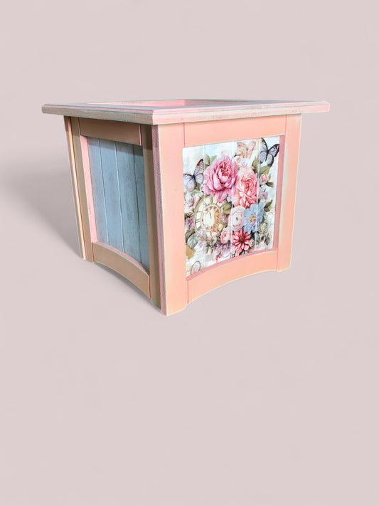 8" x 8" Plant Box Distressed
